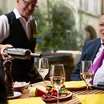 Goldener Schluessel Hotel 3*