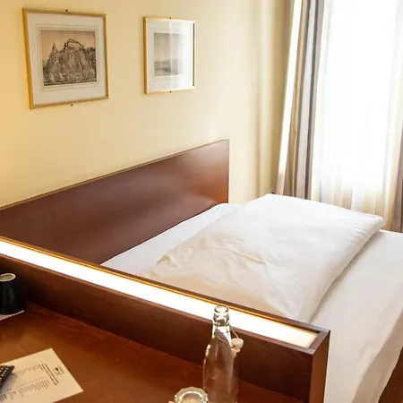 Goldener Schluessel ברן